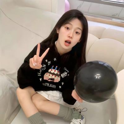 在世界尽头相遇 高清海报